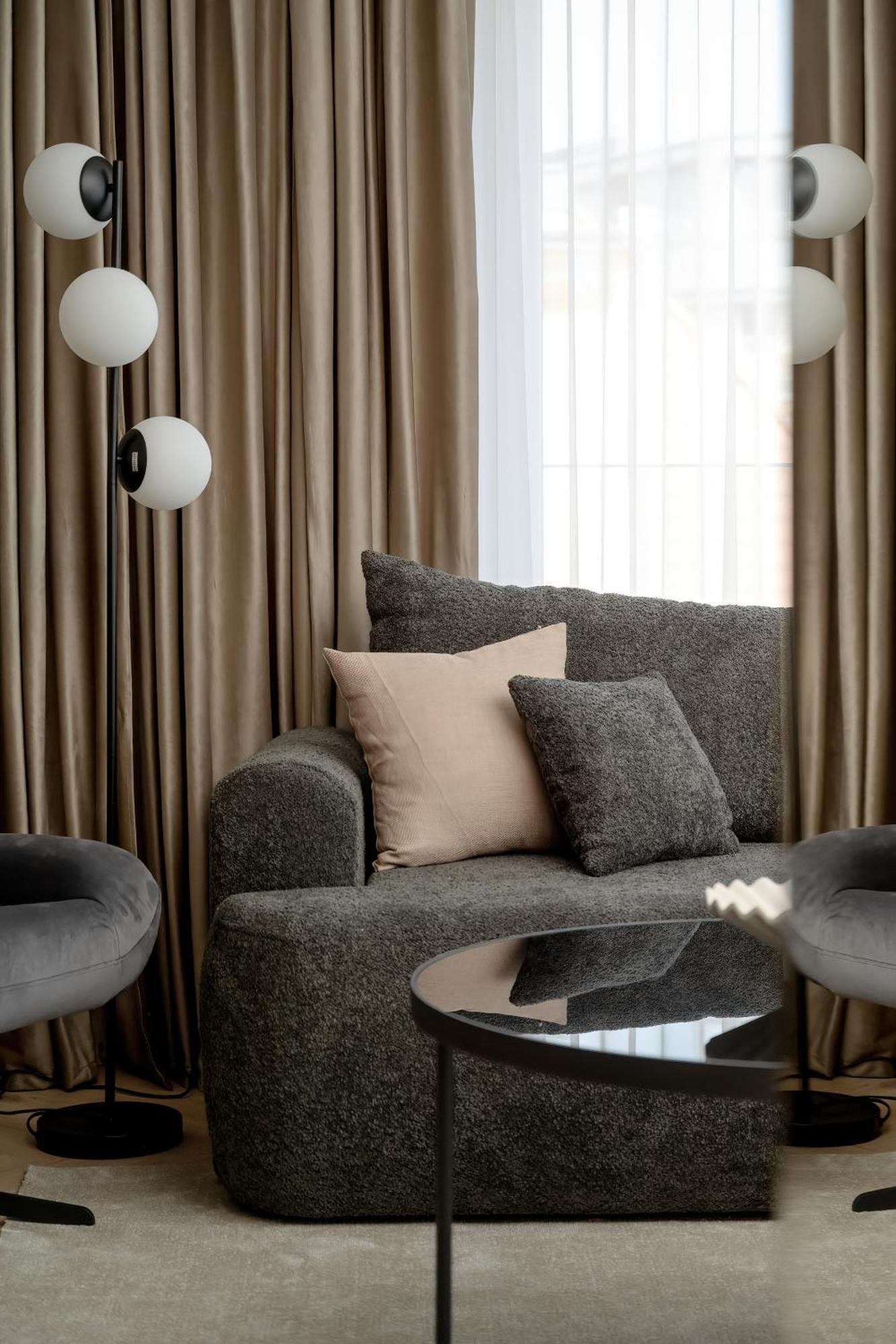 Elegancki Apartament Z Parkingiem Blisko Starego Miasta By Noclegi Renters Wrocław Exteriör bild