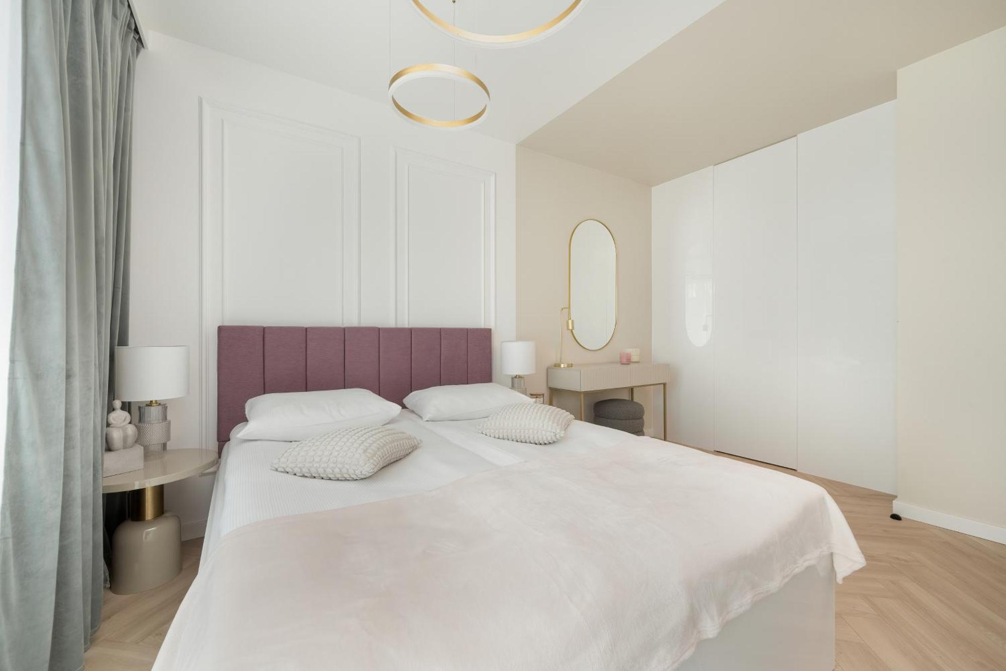 Elegancki Apartament Z Parkingiem Blisko Starego Miasta By Noclegi Renters Wrocław Exteriör bild